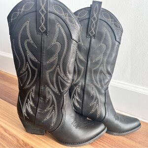 Very Volatile Black Western Heeled Boots